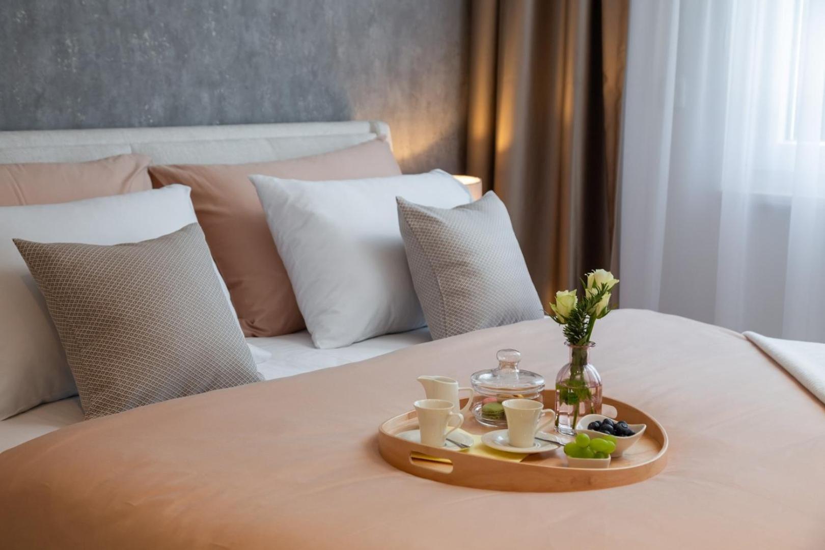 Luxury Apartment Silvery In Split Center With Jacuzzi, Sauna And Parking Kültér fotó